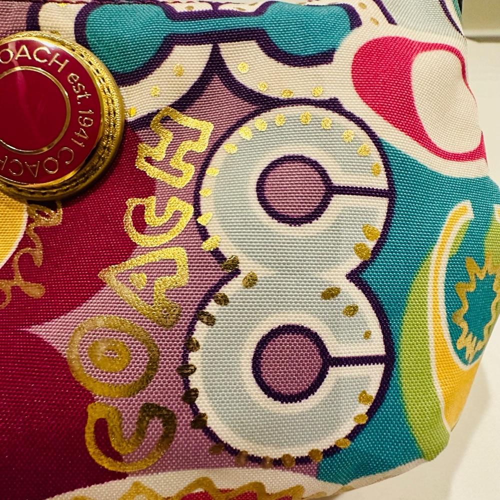 Coach Multicolor Signature Circle Print Shoulder Bag with Gold Accents - Picture 5 of 14